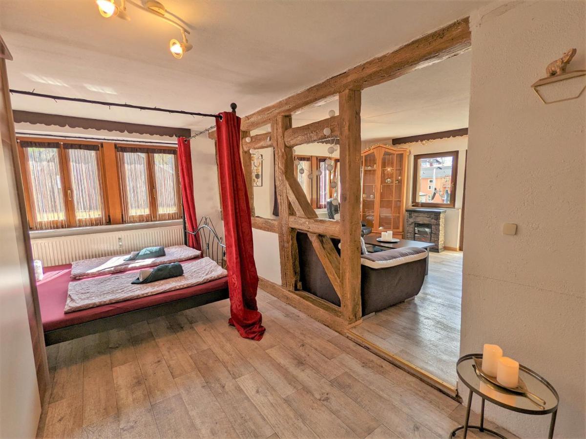 Urlaubstraum Mit Pool, Terrasse & Fluss Im Garten - Ut Sebnitz Exterior foto