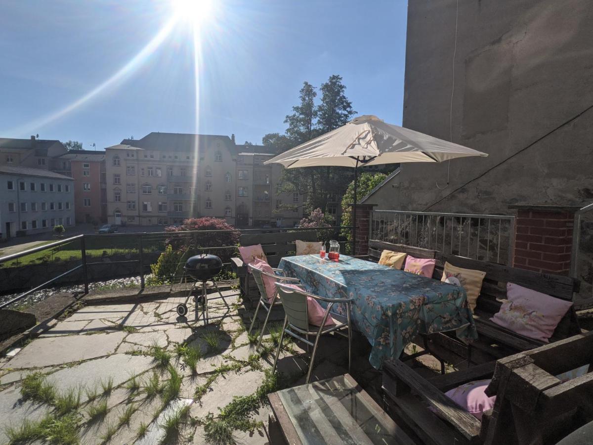 Urlaubstraum Mit Pool, Terrasse & Fluss Im Garten - Ut Sebnitz Exterior foto