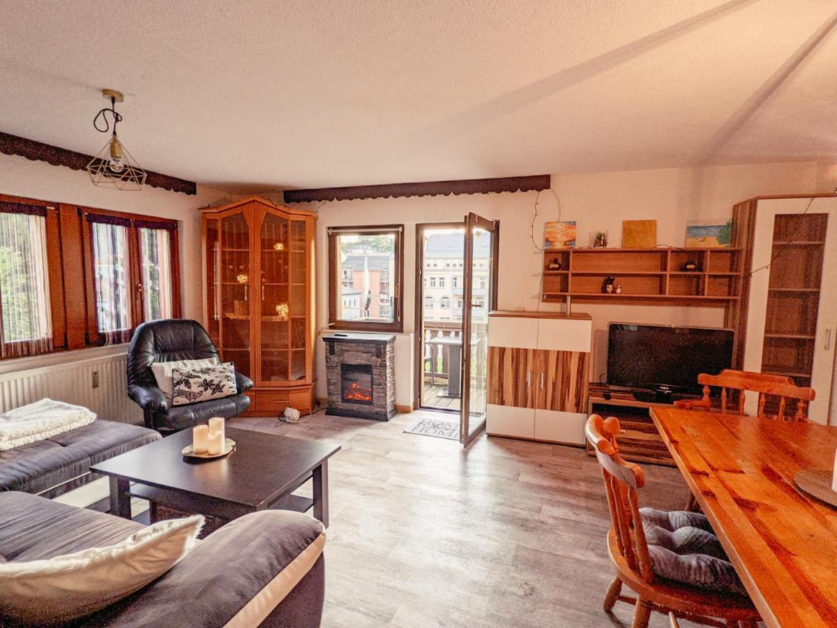 Urlaubstraum Mit Pool, Terrasse & Fluss Im Garten - Ut Sebnitz Exterior foto